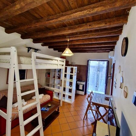 Old Town Loft - Palermoアパートメント エクステリア 写真